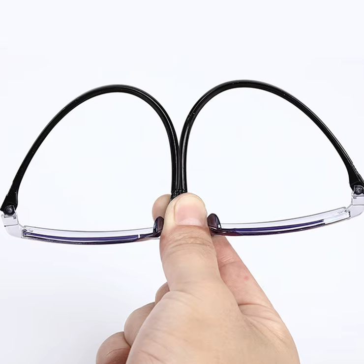 Gafas TR90 TITANIUM® - ¡Paga 1 Lleva 2 + 2 Estuches de Regalo!